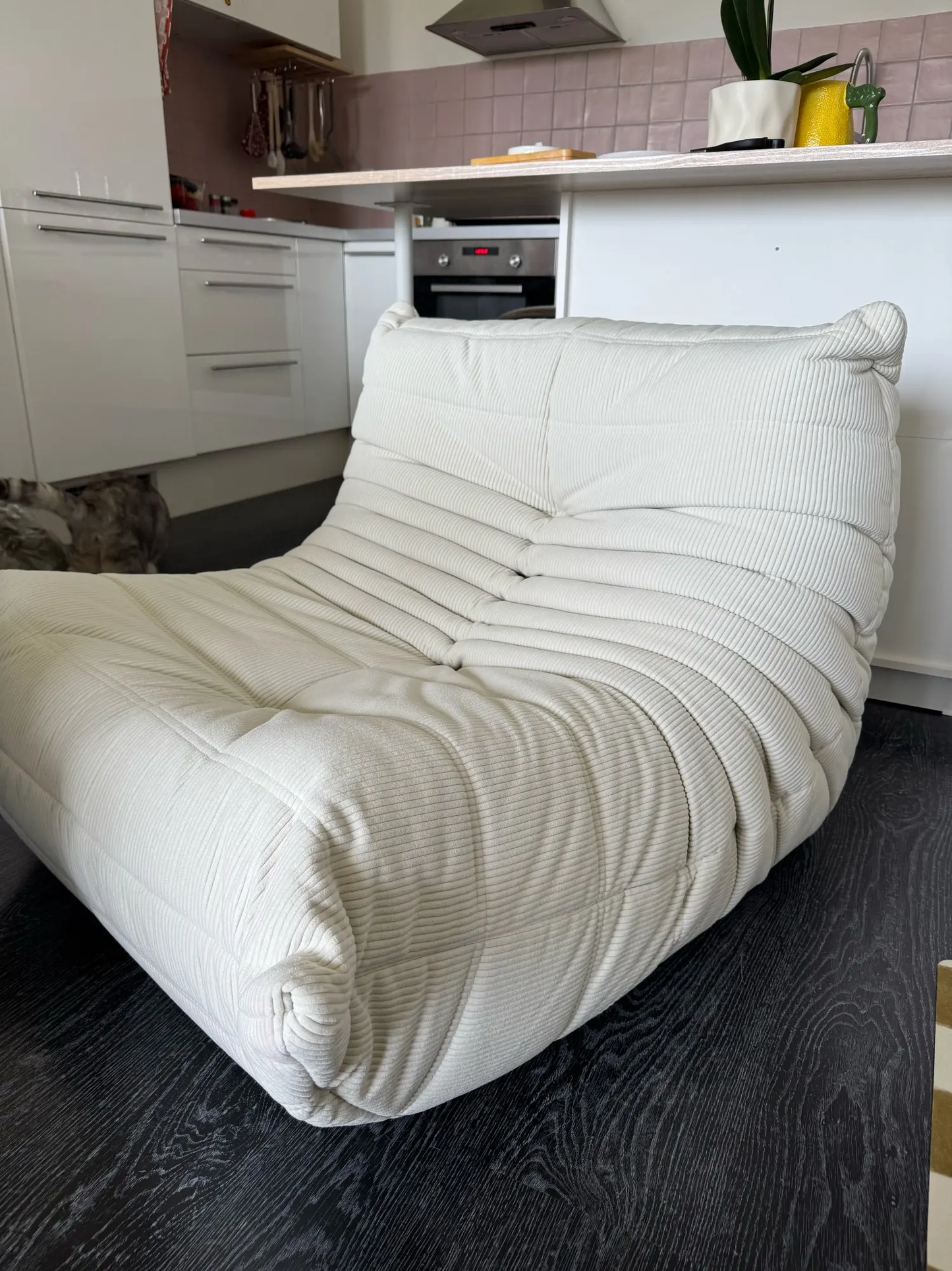 Luxury Caterpillar Sofa Single Seater Chair