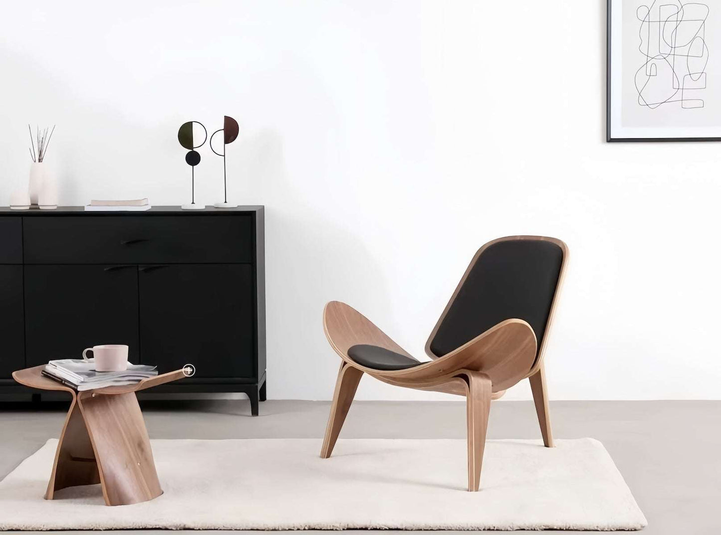 Sculptural Shell Lounge Chair – Genuine Leather & Curved Wood Accent Seat